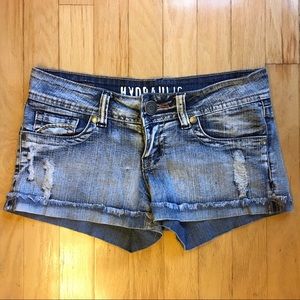 🦄 Cute fitting stretchy jean short shorts